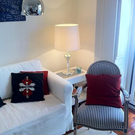 Apartment Red & Blue