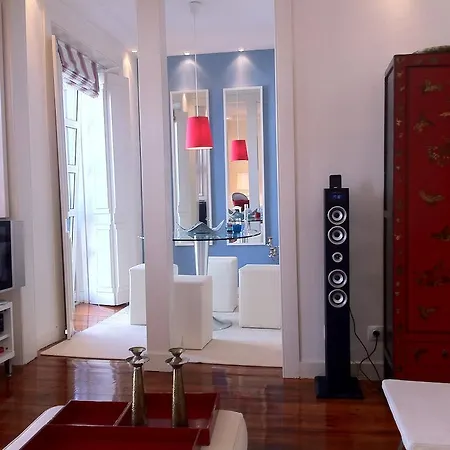 Apartment Red & Blue